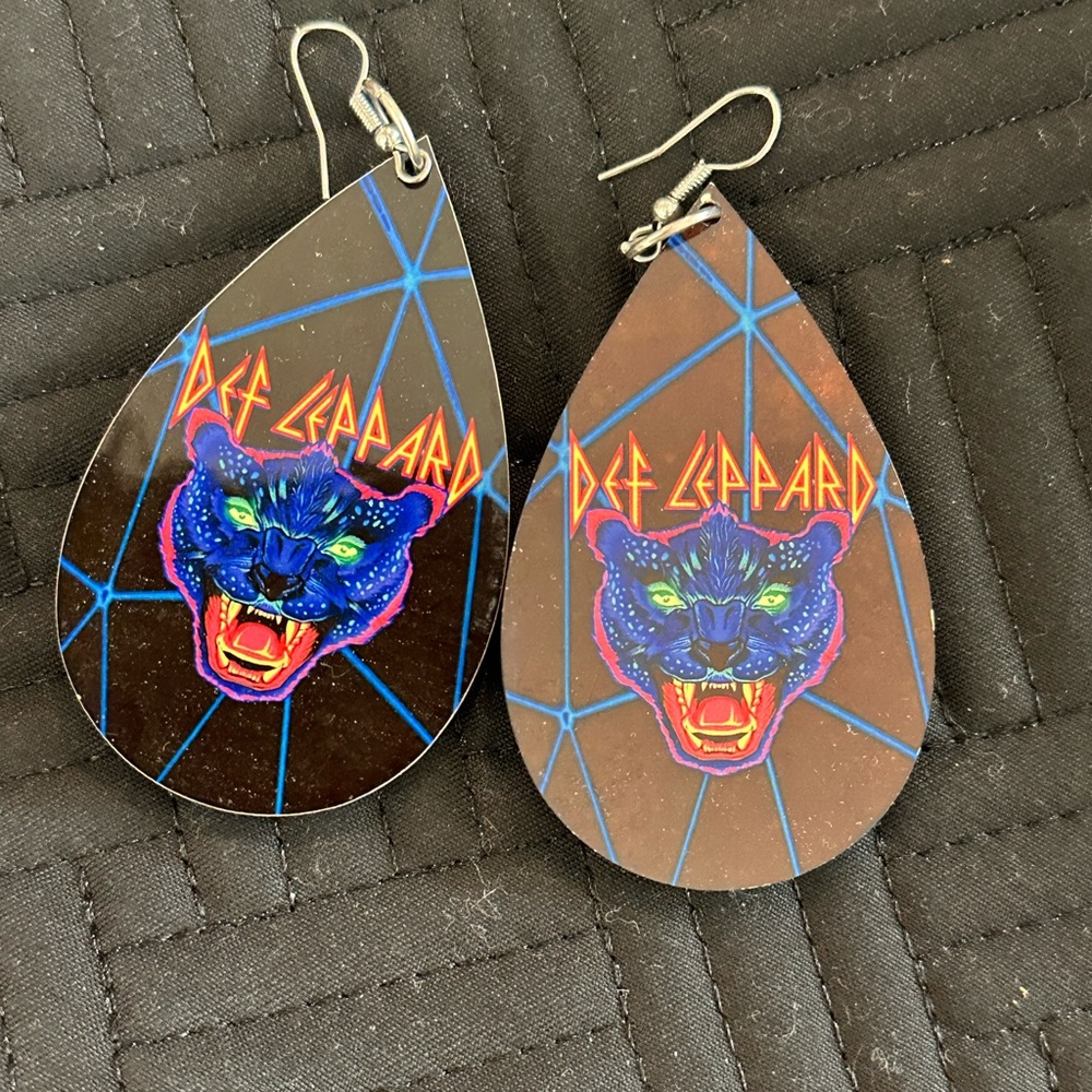 Def Leppard Concert 🎶 Teardrop Earrings Large